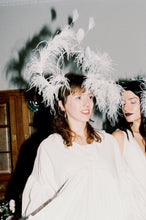 Load image into Gallery viewer, Feather Dream Headpiece