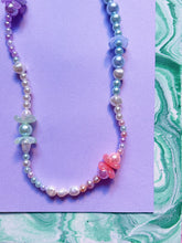 Load image into Gallery viewer, Garden Party - Pearly Necklace