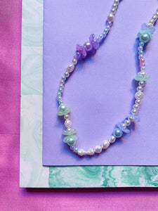 Lilac Greens - Pearly Necklace